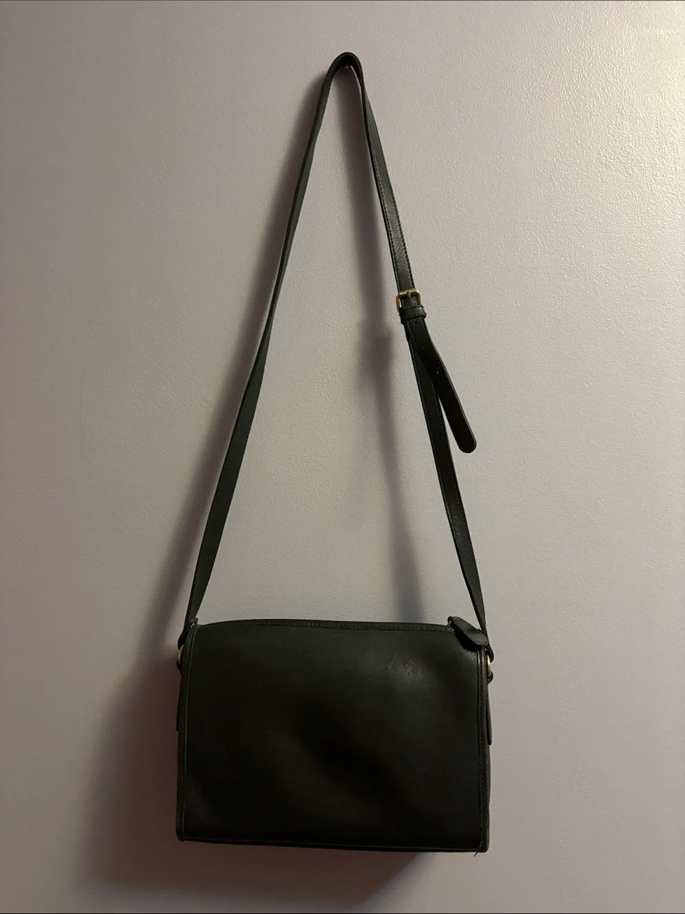 Classic Dark Green Leather Crossbody Bag